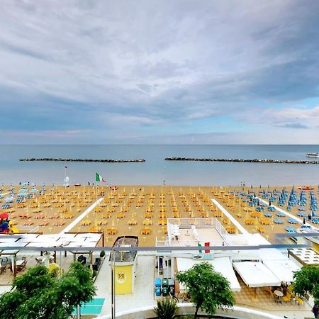 Bell Suite Hotel Bellaria – Igea Marina Kültér fotó