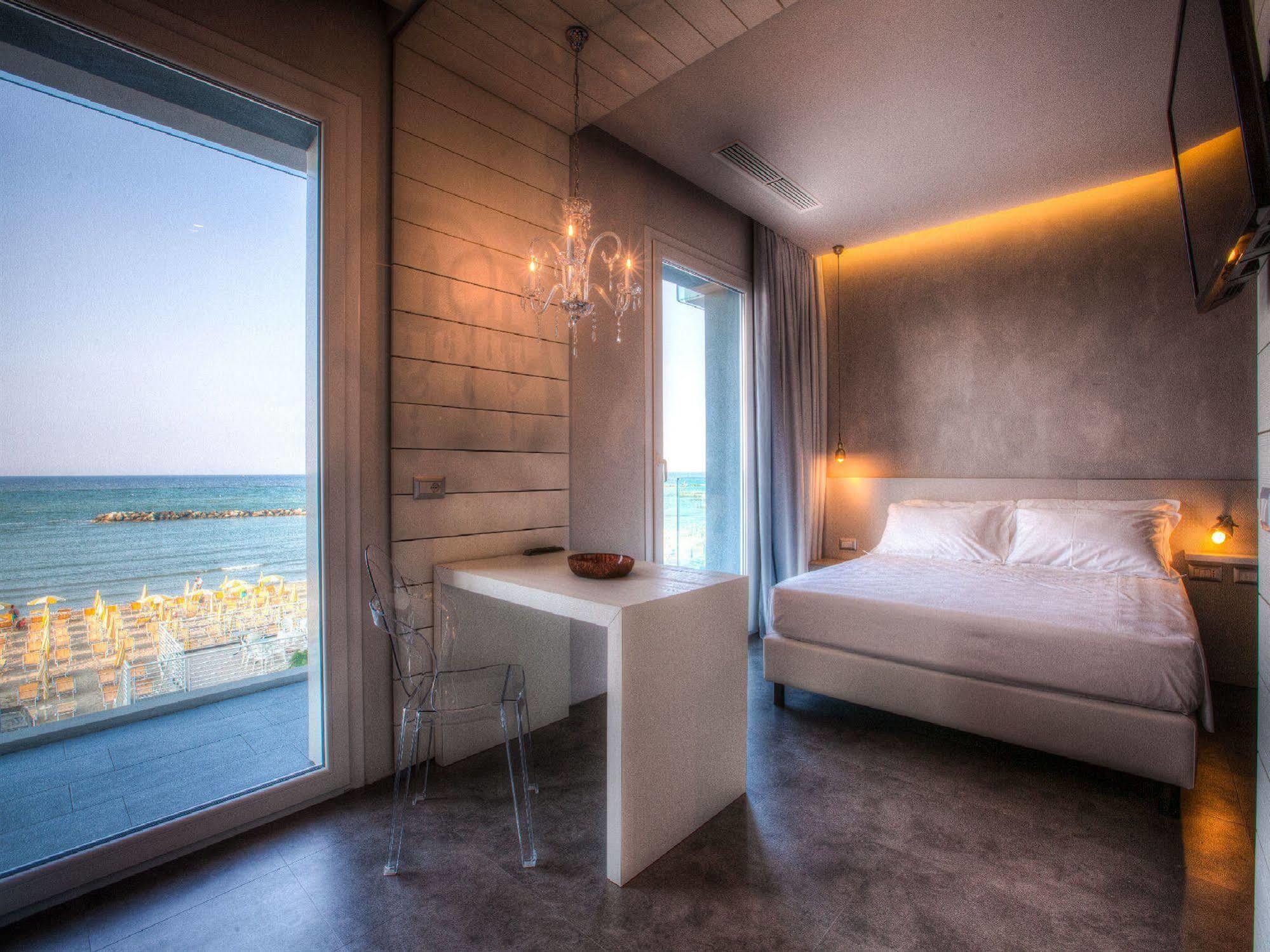 Bell Suite Hotel Bellaria – Igea Marina Kültér fotó
